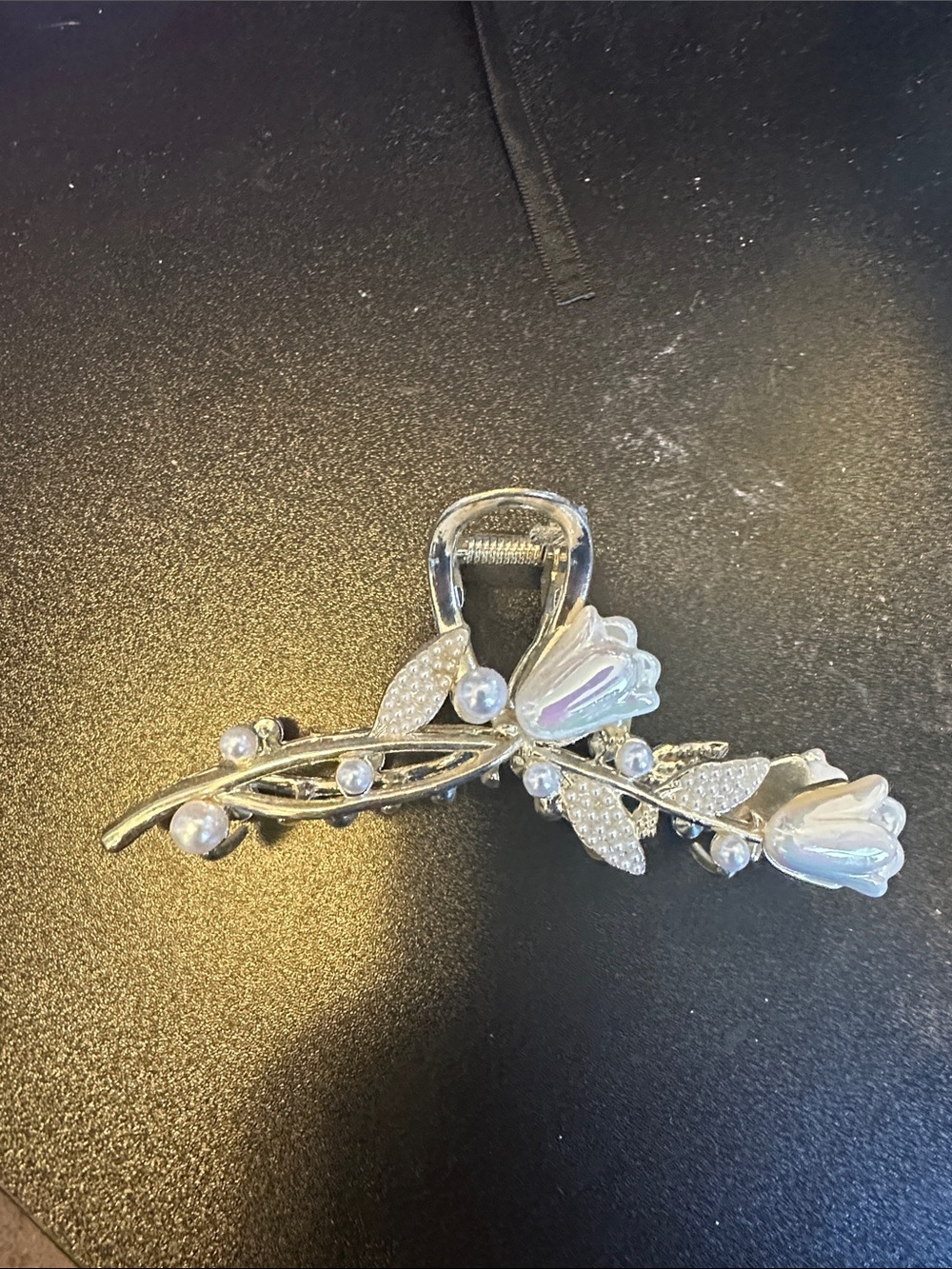 Silver Floral Pearl Hair Clip